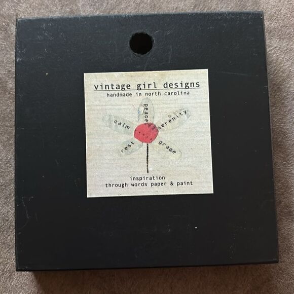 Vintage Girl Designs FEARLESS – Wood Square Plaque - Picture 3 of 4